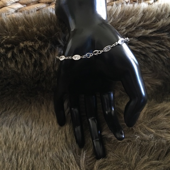 Oval pavilion cut cz 925 sterling silver bracelet - Picture 4 of 11
